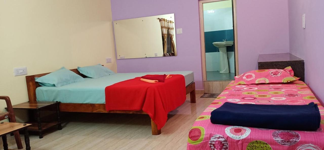 Gopi Plantation Homestay Hampi Exterior photo