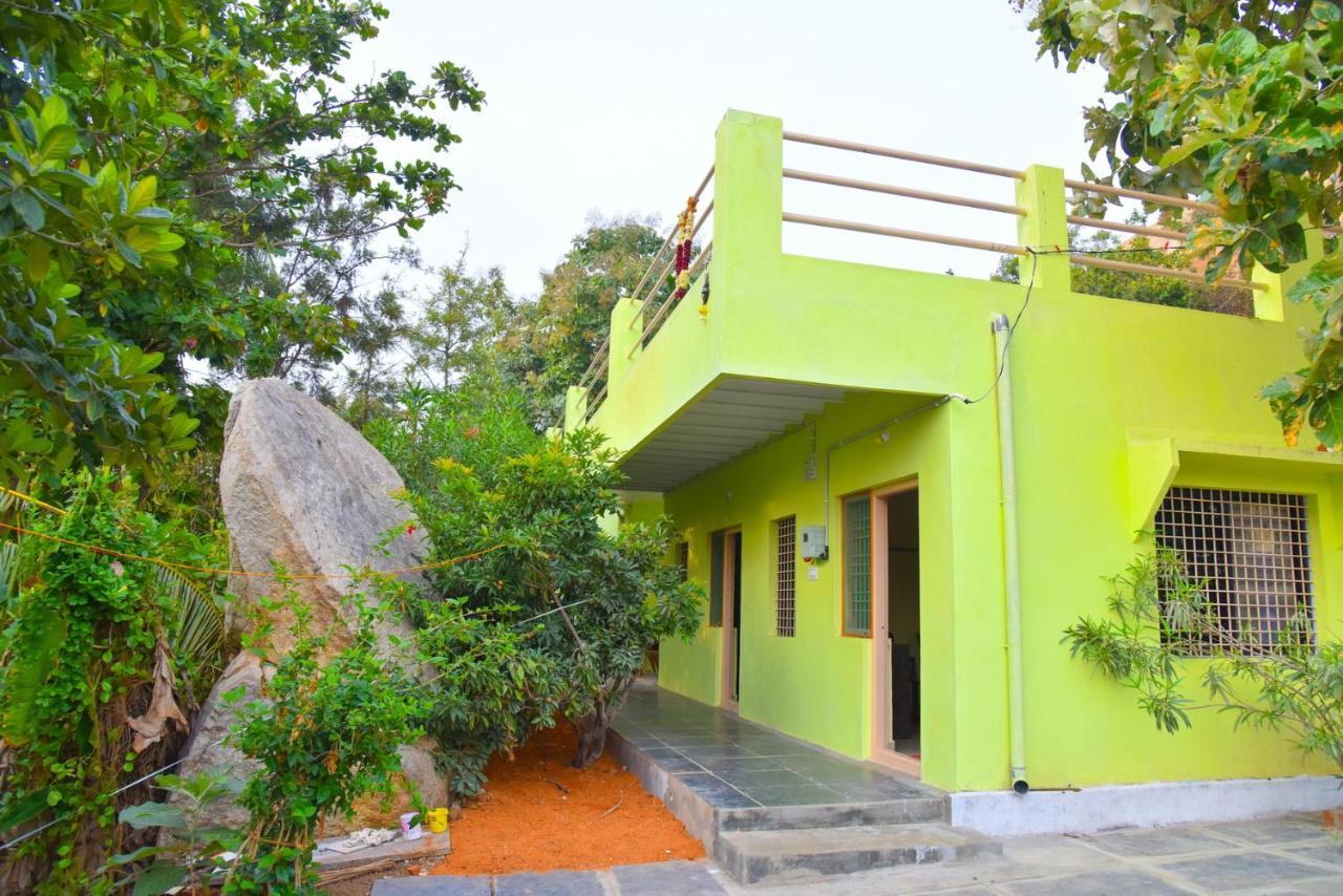Gopi Plantation Homestay Hampi Exterior photo